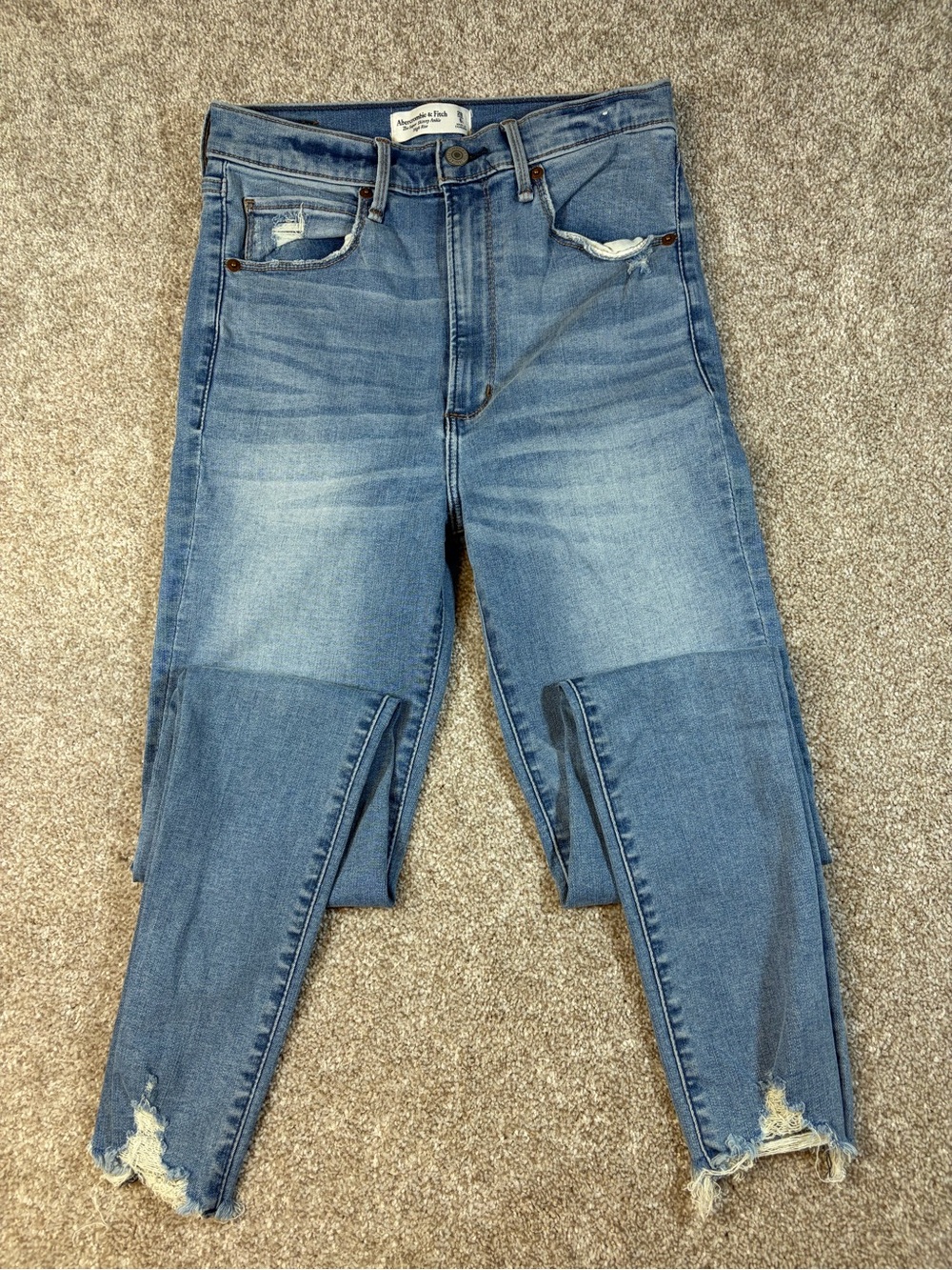 Abercrombie & Fitch Men's Light Blue Skinny Jeans with Distressed Hem